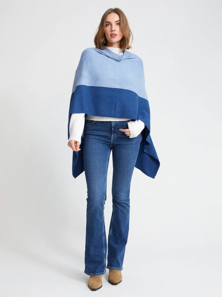 Madeline Travel Poncho - Sky