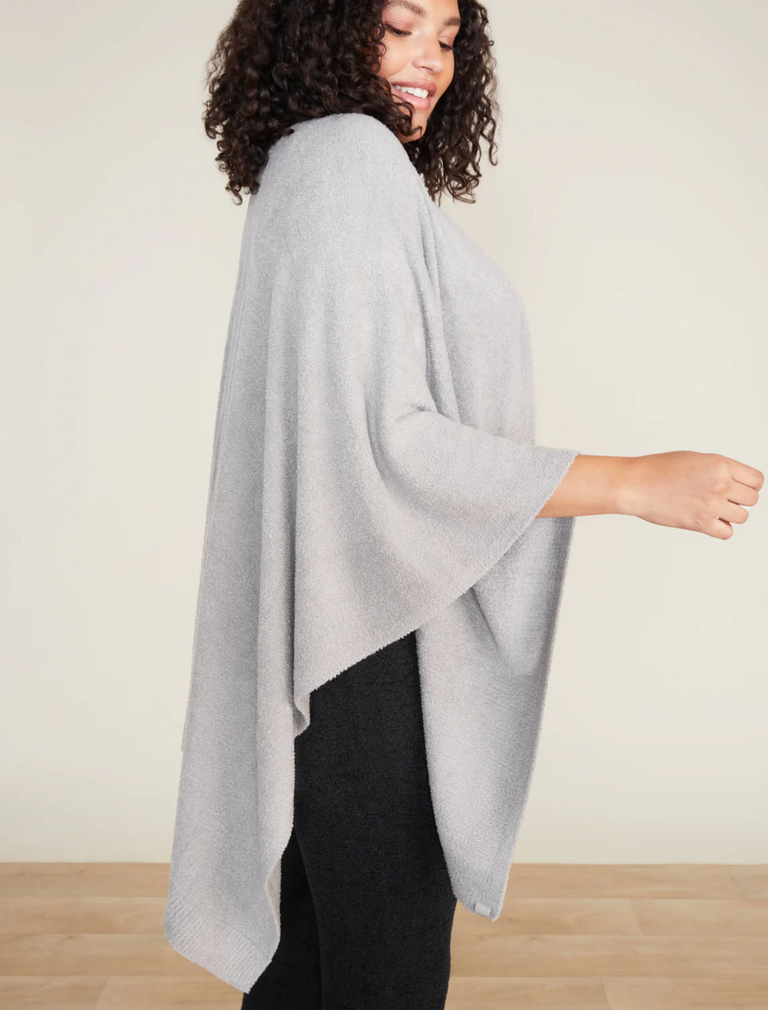 Barefoot Dreams - Heathered Weekend Wrap - Dove Gray