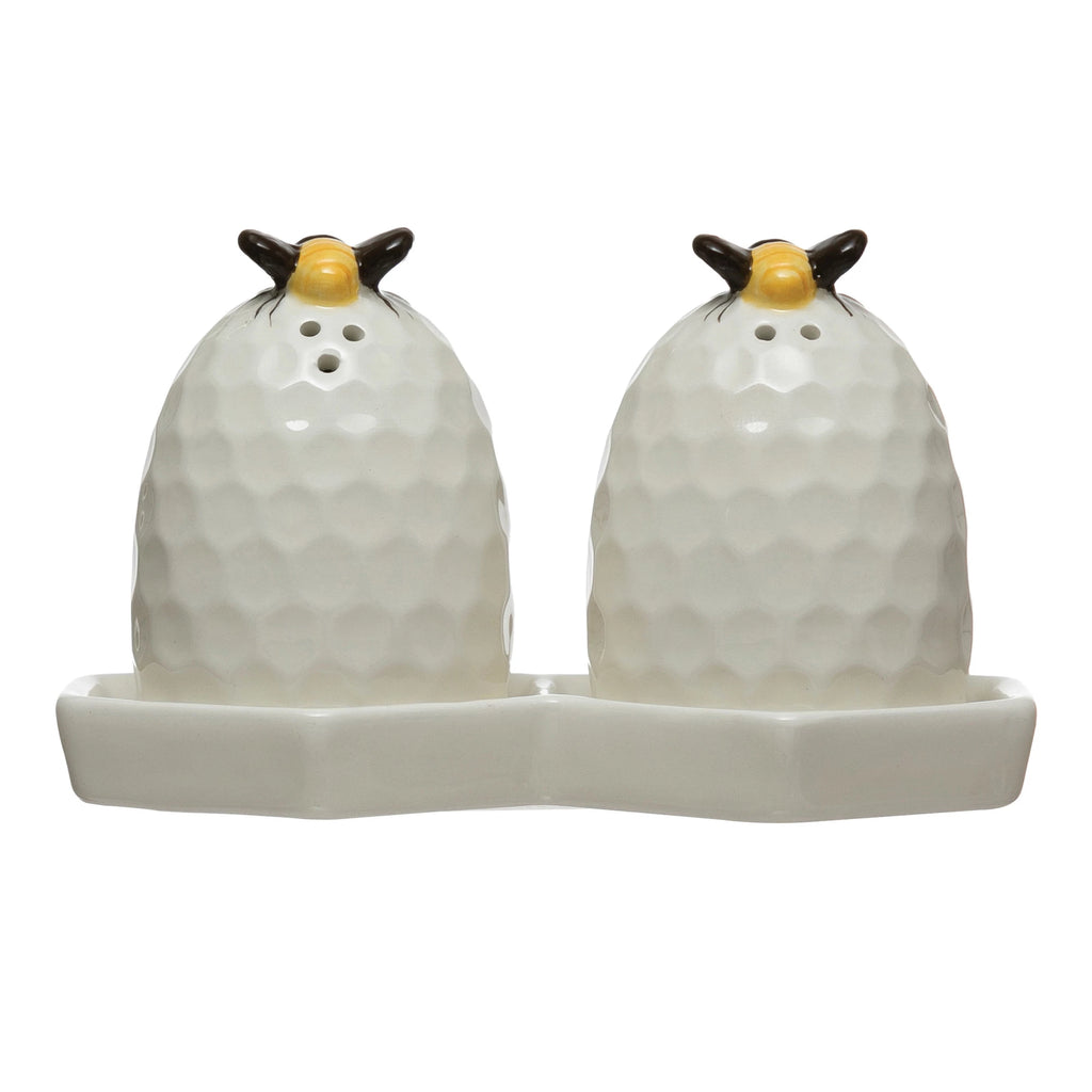 https://www.sunsetandco.com/cdn/shop/files/BeehiveSaltandPepperShakers_1024x1024.webp?v=1695760512