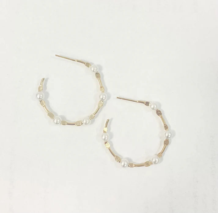 Greta Pearl Hoop Earrings