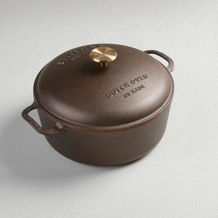 Smithey Ironware Company - Cast Iron Dutch Oven