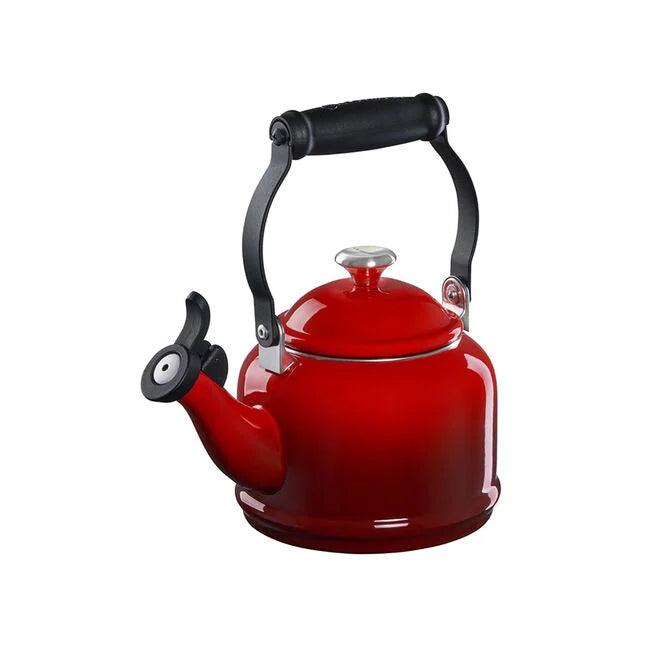 Le Creuset - Whistling Stovetop Kettle