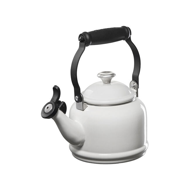 Le Creuset - Whistling Stovetop Kettle